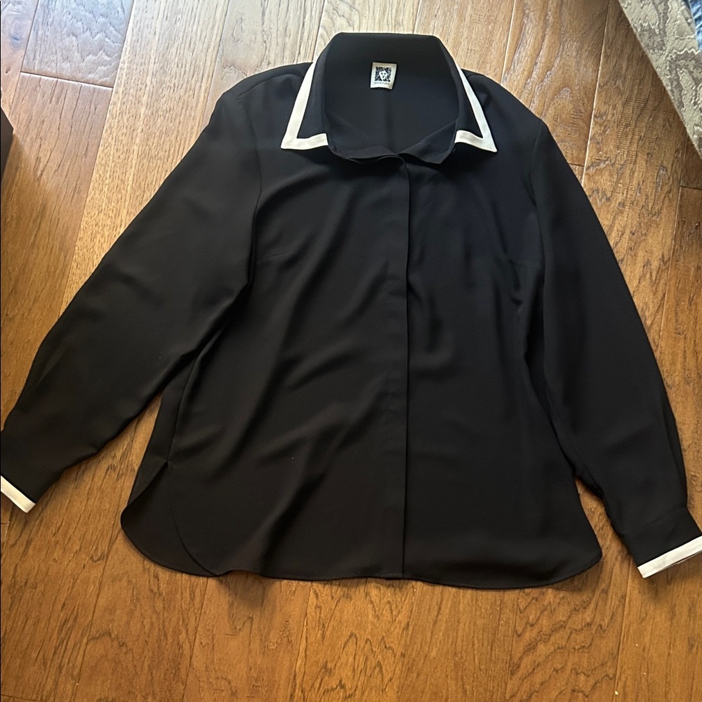 Anne Klein Black Blouse with White Trim